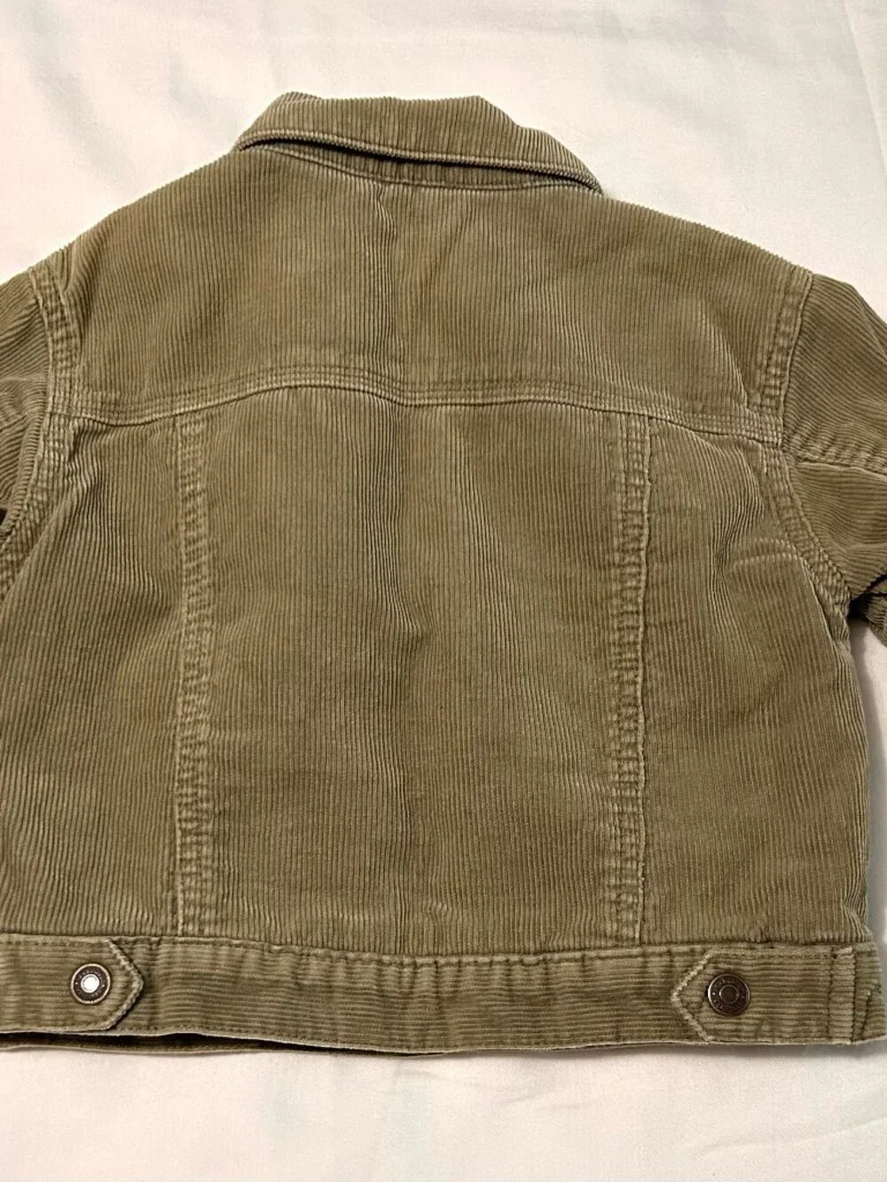 2T (2 years) GAP Corduroy Trucker Jacket with Sherpa lining Excellent Condition!